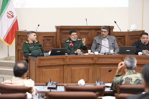 ملت ایران در برابر زیاده‌خواهی دشمنان تسلیم ناپذیر است